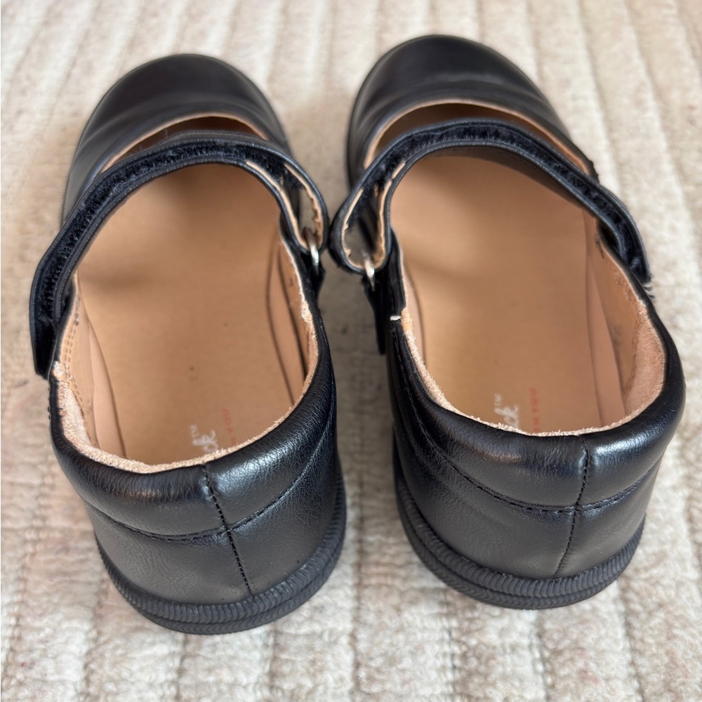 Cat & Jack Black Kids Mary Jane Shoes, Girls size 13, GUC - Picture 4 of 6